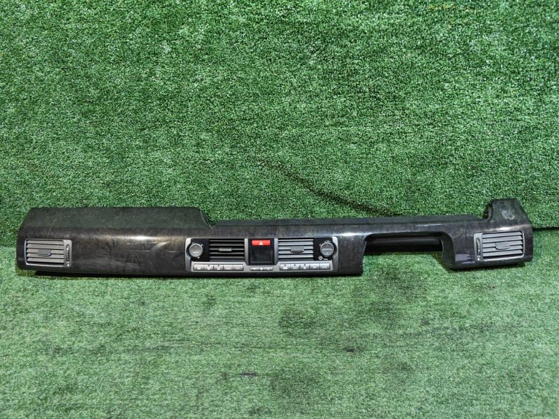 Накладка на торпеду HONDA ELYSION RR1 (б/у)