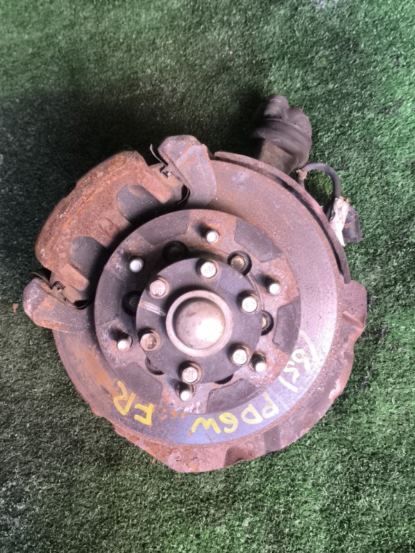 Ступица MITSUBISHI DELICA PD6W 6G72 2005 передняя правая (б/у)