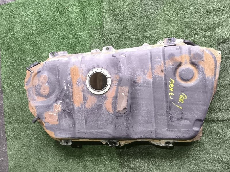 Бензобак TOYOTA IPSUM ACM21 2AZ-FE 2002 (б/у)