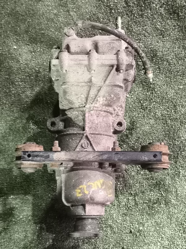 Редуктор NISSAN SERENA GNC27 MR20DD 2016 задний (б/у)