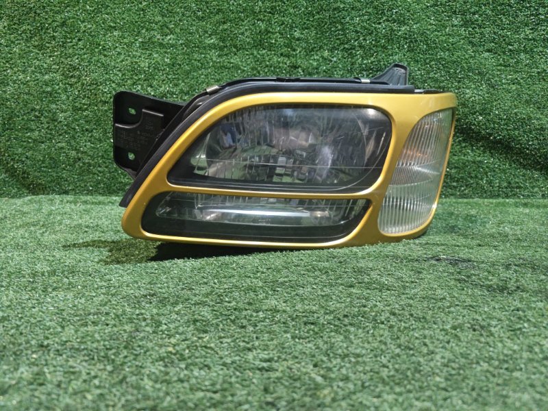 Фара SUBARU LEGACY BH5 левая (б/у)