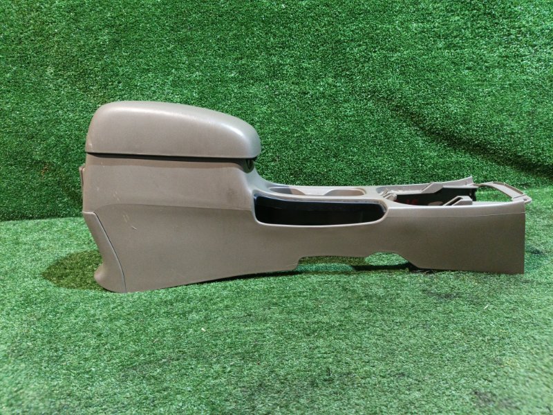 Бардачок между сиденьями NISSAN SUNNY FB15 QG15DE 2003 (б/у)