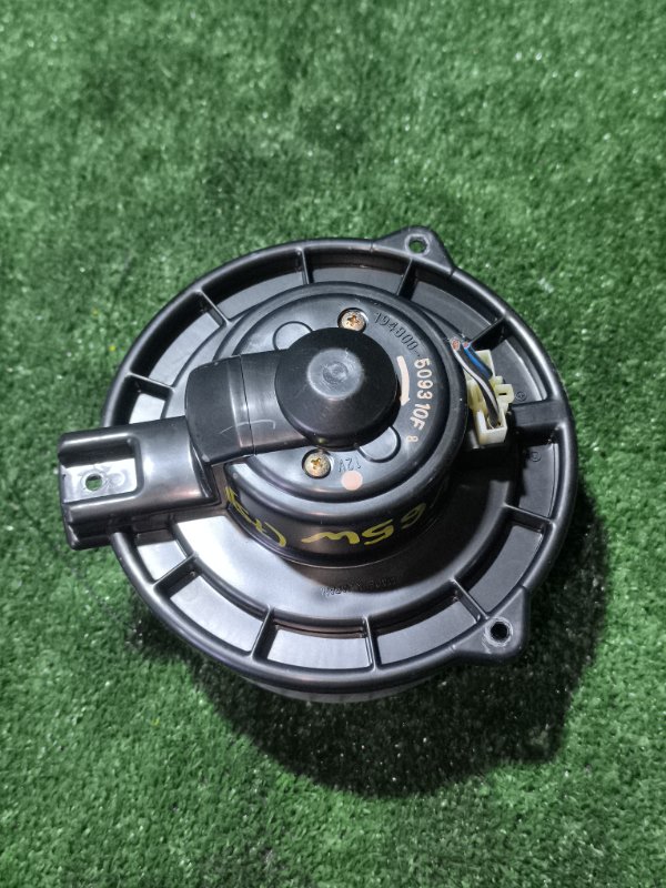 Мотор печки MITSUBISHI PAJERO V65W 6G74 2004 (б/у)