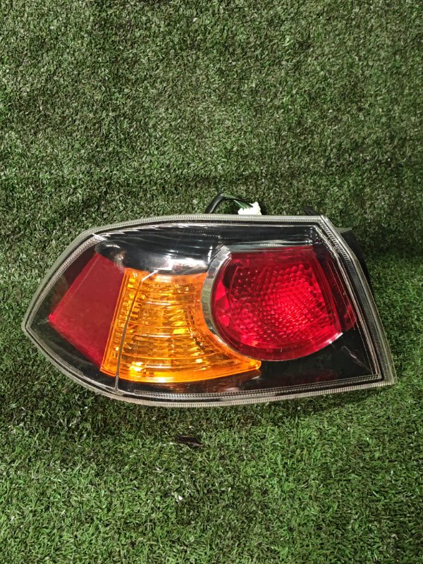 Стоп-сигнал MITSUBISHI GALANT FORTIS CY6A 4J10 2012 левый (б/у)