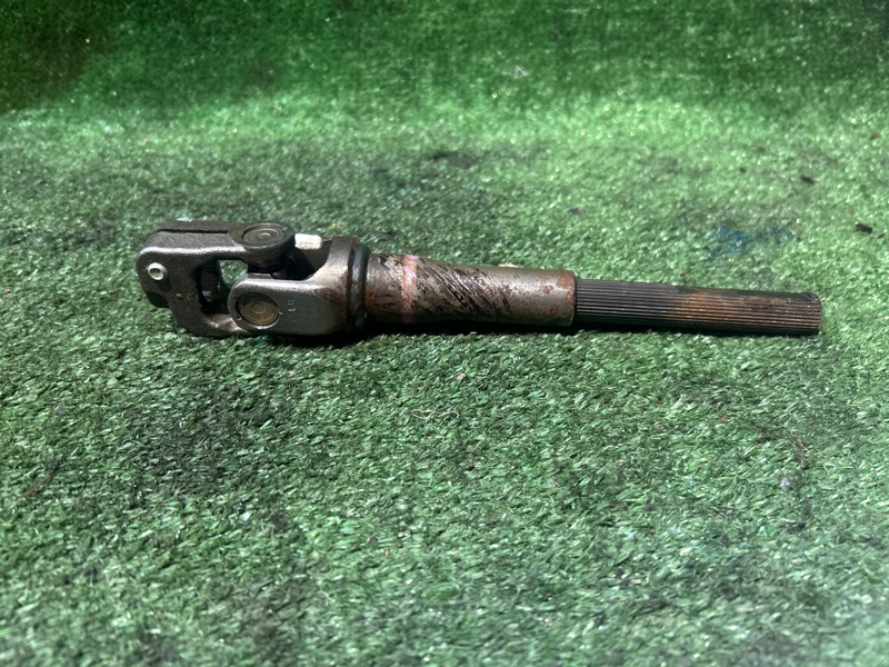 Рулевой карданчик TOYOTA AQUA NHP10 1NZ-FXE 2013 (б/у)