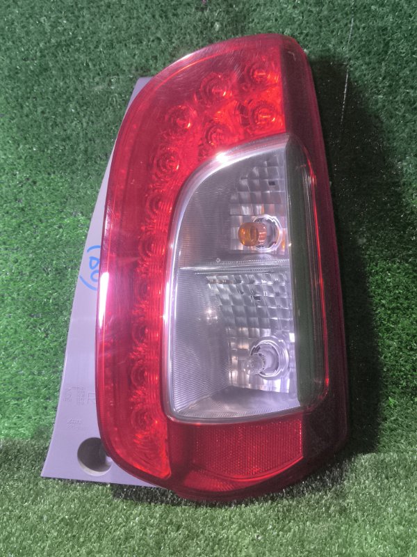 Стоп-сигнал TOYOTA PASSO KGC35 1KR-FE 2014 задний правый (б/у)