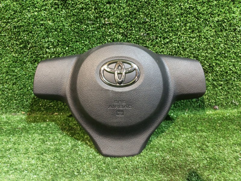 Airbag на руль TOYOTA VITZ KSP130 1KR-FE 2011 (б/у)