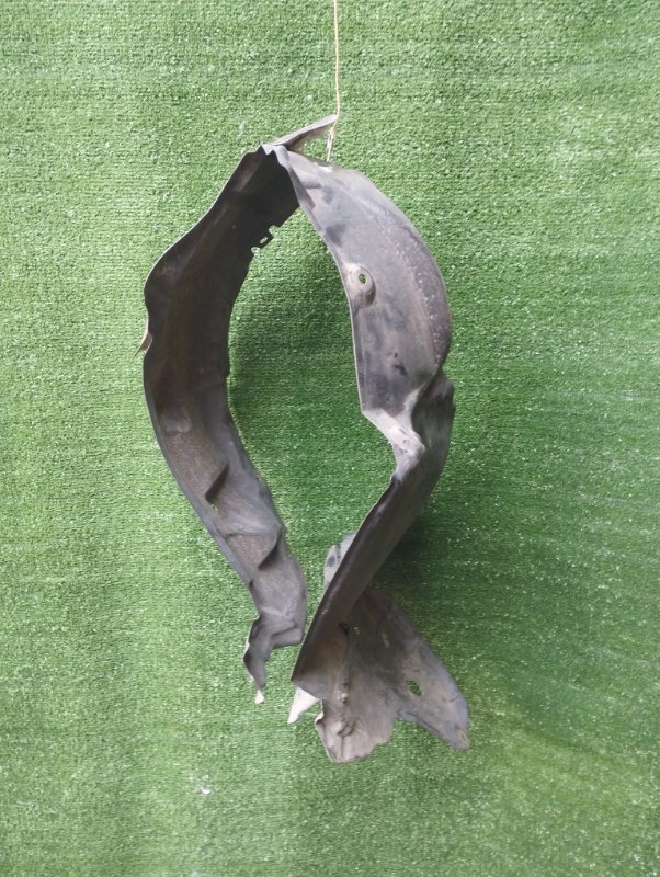 Подкрылок TOYOTA PRIUS ZVW30 2ZR-FXE 2010 передний левый (б/у)