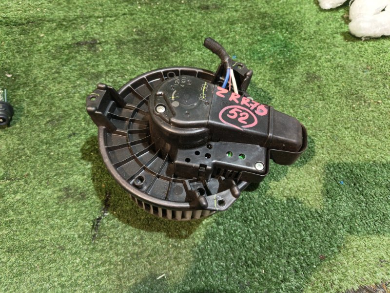 Мотор печки TOYOTA NOAH ZRR75 3ZR-FE 2008 (б/у)