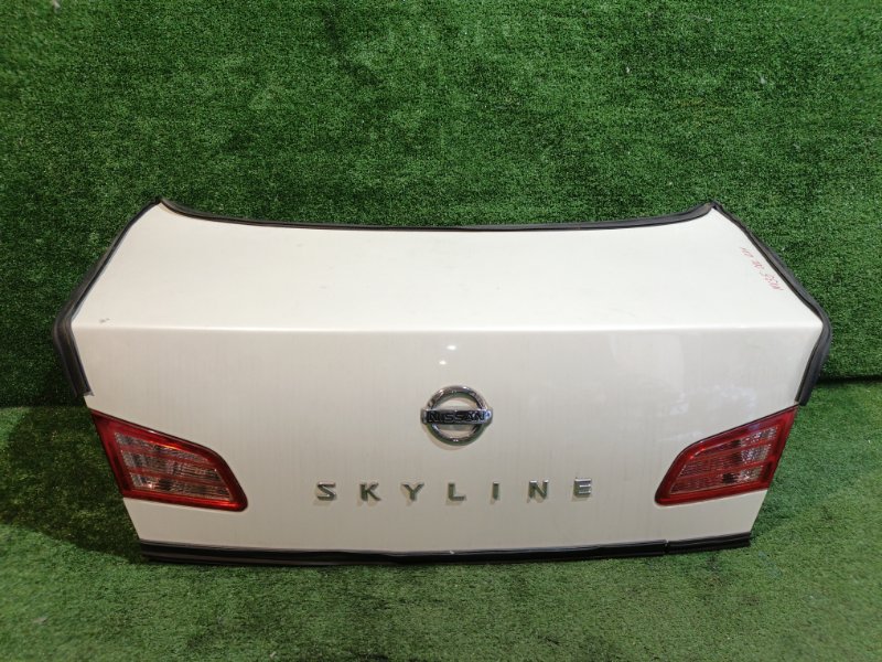 Крышка багажника NISSAN SKYLINE V35 (б/у)