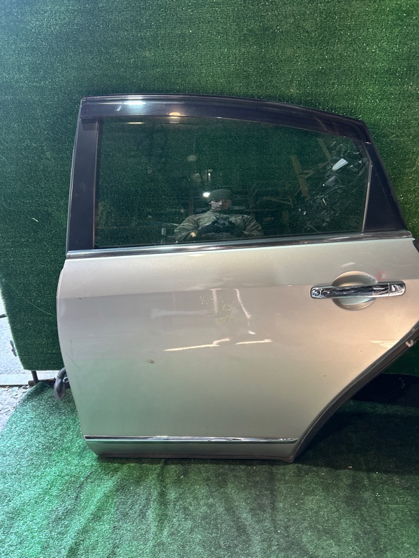 Дверь NISSAN BLUEBIRD SYLPHY KG11 задняя левая (б/у)