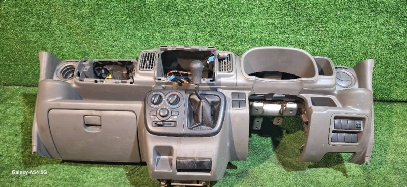 ТОРПЕДО NISSAN NV100 CLIPPER DR17V R06A (б/у)