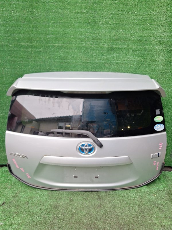 Дверь 5-я TOYOTA AQUA NHP10 1NZ-FXE 2016 (б/у)