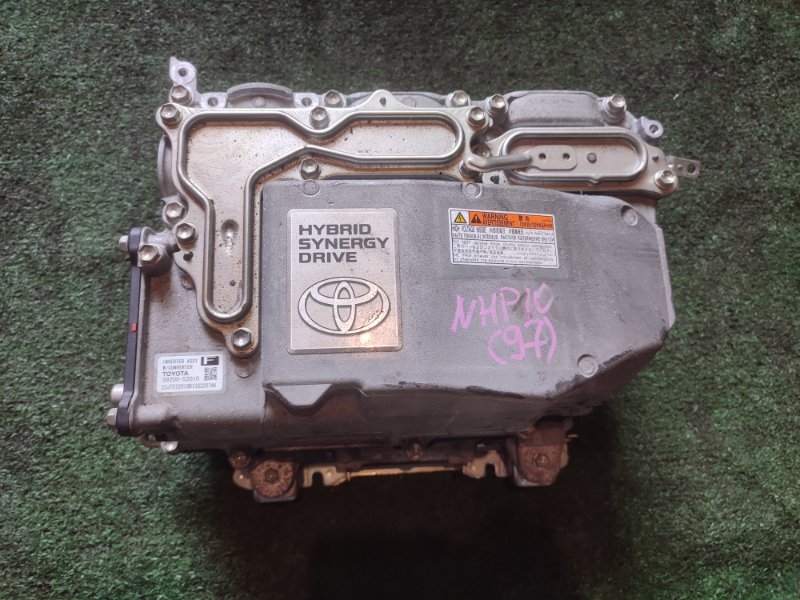 Инвертор TOYOTA AQUA NHP10 1NZ-FXE 2013 (б/у)
