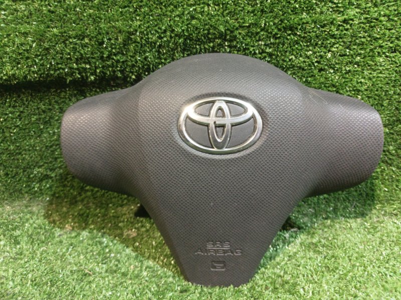 Airbag на руль TOYOTA VITZ SCP90 2SZ-FE 2009 (б/у)