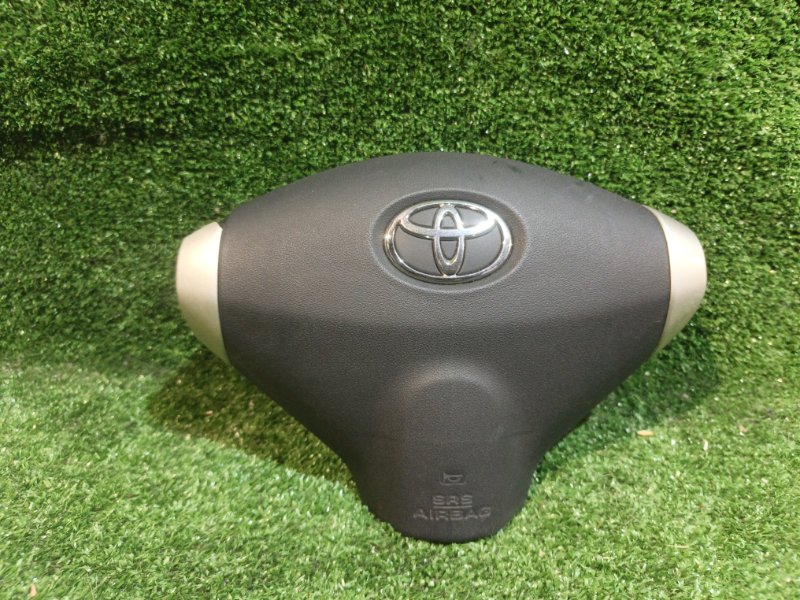 Airbag на руль TOYOTA IST NCP61 1NZ-FE 2005 (б/у)