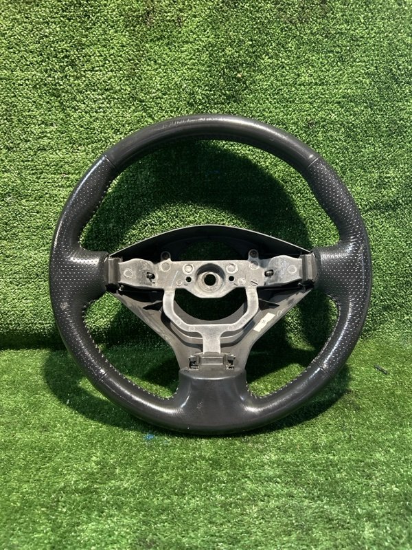 Руль TOYOTA IST NCP61 1NZ-FE 2005 (б/у)