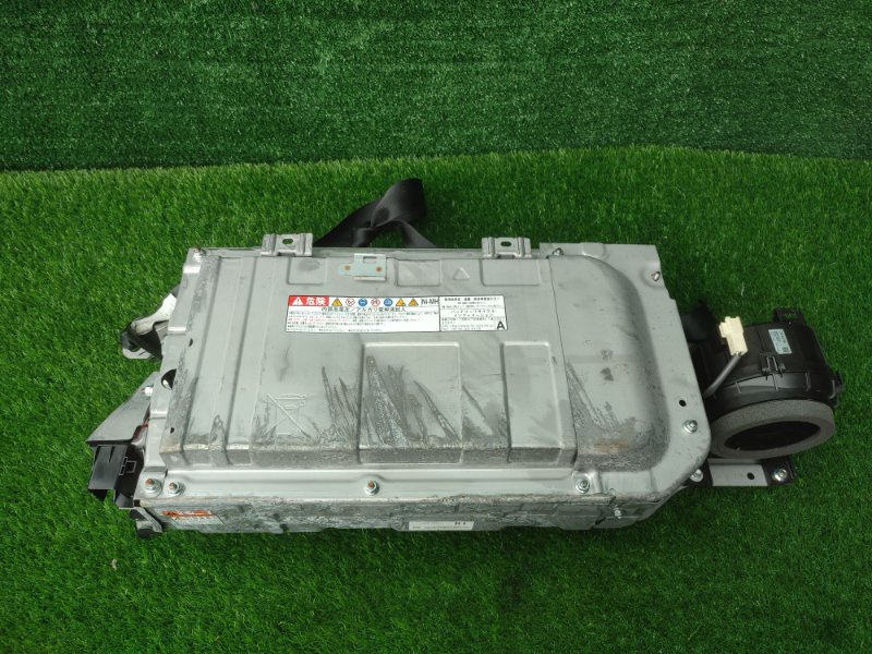 Батарея гибридная TOYOTA AQUA NHP10 1NZ-FXE 2013 (б/у)
