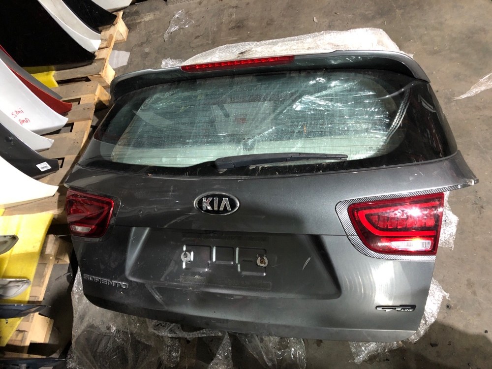 Крышка багажника Sorento prime 3 Крышка багажника Sorento prime 3