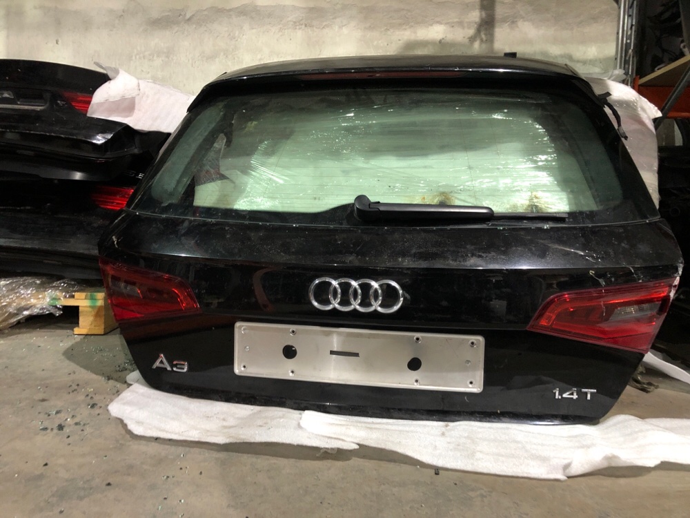 Крышка багажника Audi a3 8v