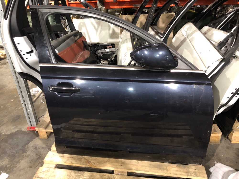 Дверь передняя правая Audi a6 c7 4G0831052 контрактная