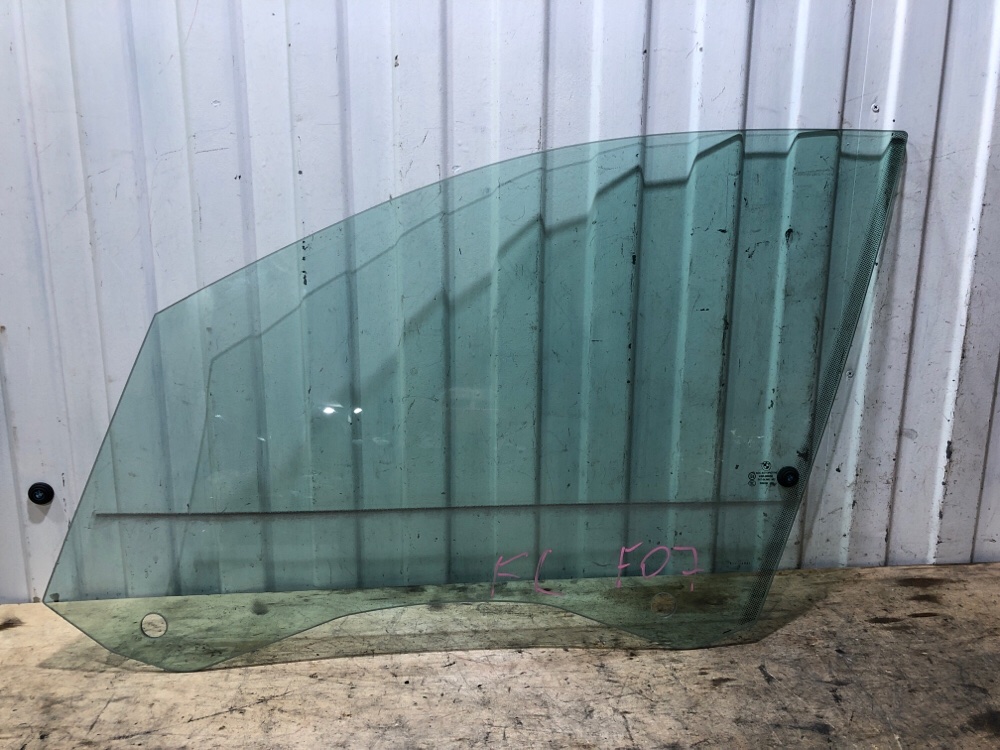 Стекло двери переднее левое bmw 5 f07 51 33 7 197 909 контрактная