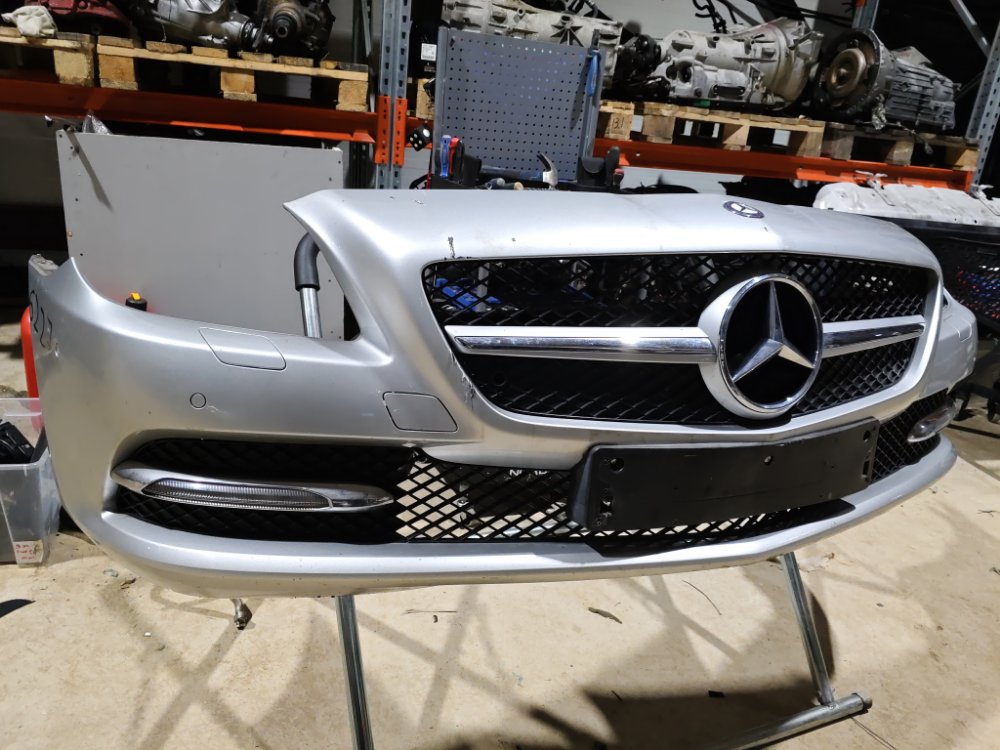 Бампер передний slk r172