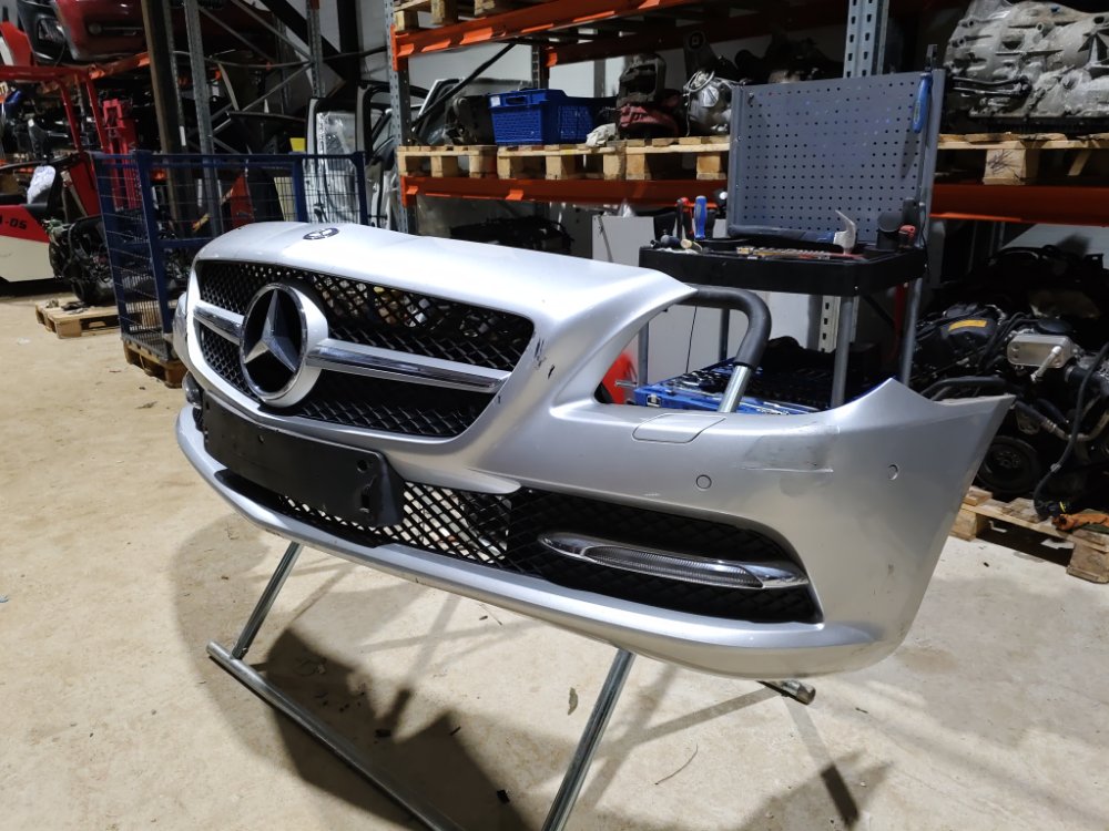 Бампер передний Mercedes-benz slk r172