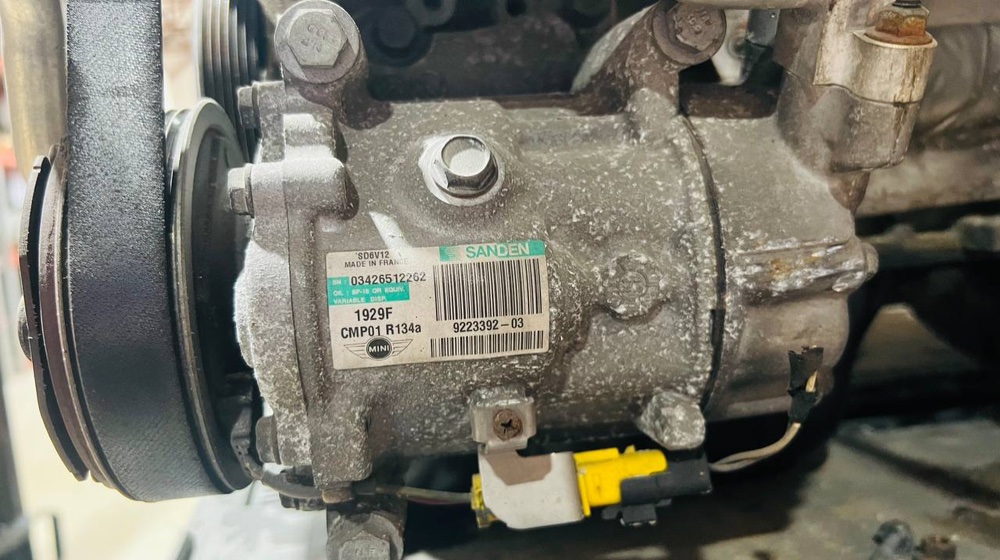 Запчасть компрессор кондиционера MINI countryman r55 64529223392 контрактная Компрессор кондиционера MINI countryman r55 64529223392 контрактная
