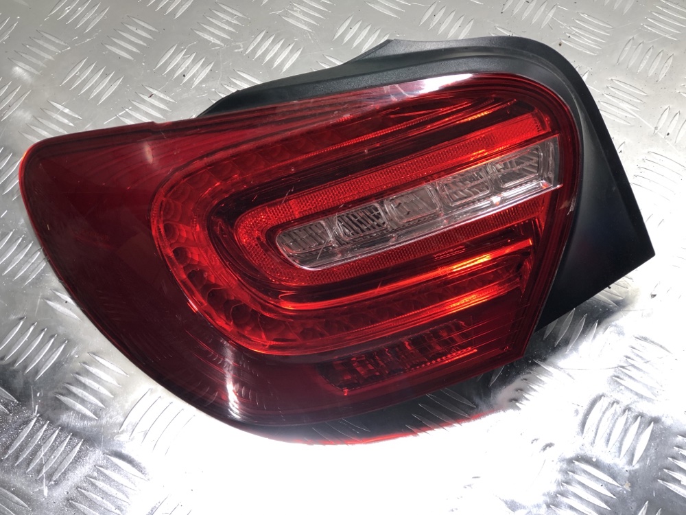 Запчасть фонарь задний левый Mercedes-benz A-class W176 M270.910 a1769063100 контрактная Фонарь задний левый Mercedes-benz A-class W176 M270.910 a1769063100 контрактная