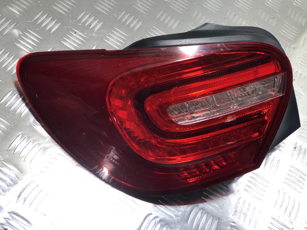 Фонарь задний левый A-class W176 M270.910 Фонарь задний левый A-class W176 M270.910