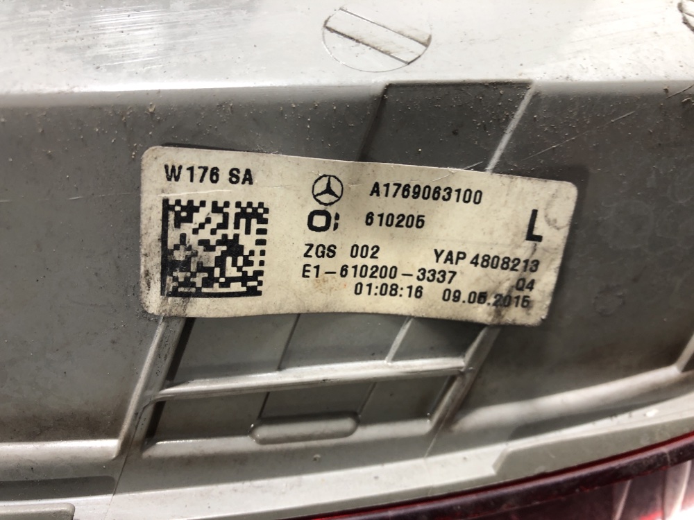 Фонарь задний левый A-class W176 M270.910 Фонарь задний левый A-class W176 M270.910