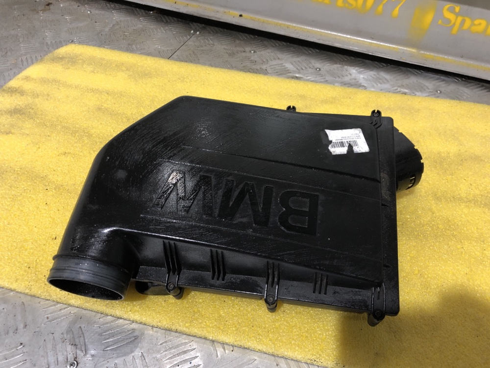 Корпус воздушного фильтра bmw 5 f07 N55B30A 13 71 7 583 725 контрактная