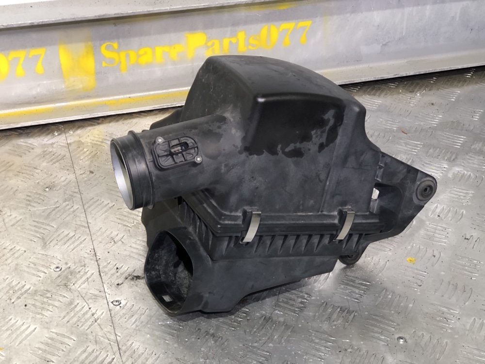 Корпус воздушного фильтра bmw x1 E84 N20B20 7588280 контрактная