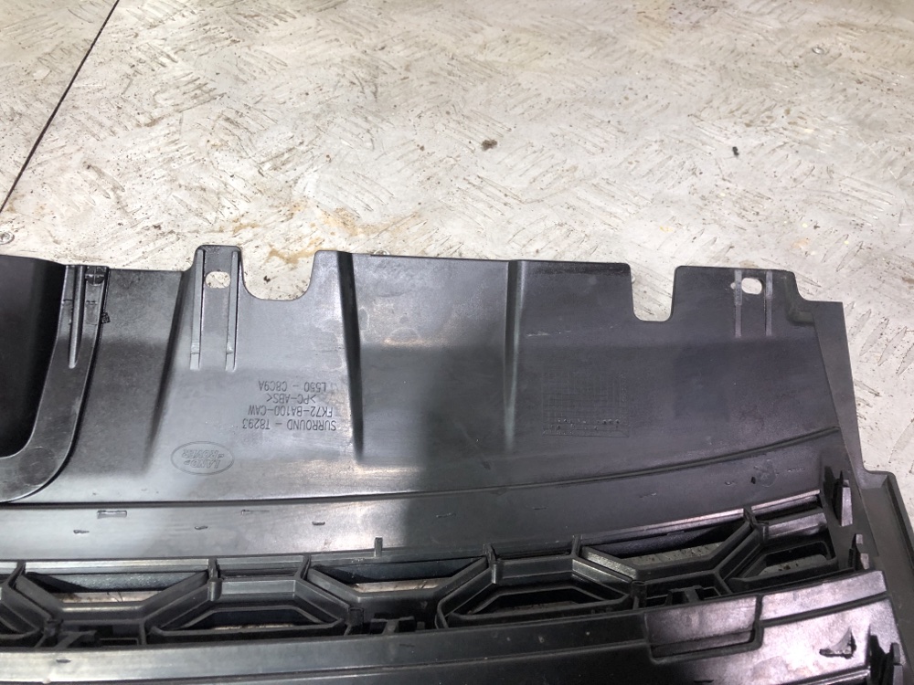 Решетка в бампер discovery sport l550 204pt