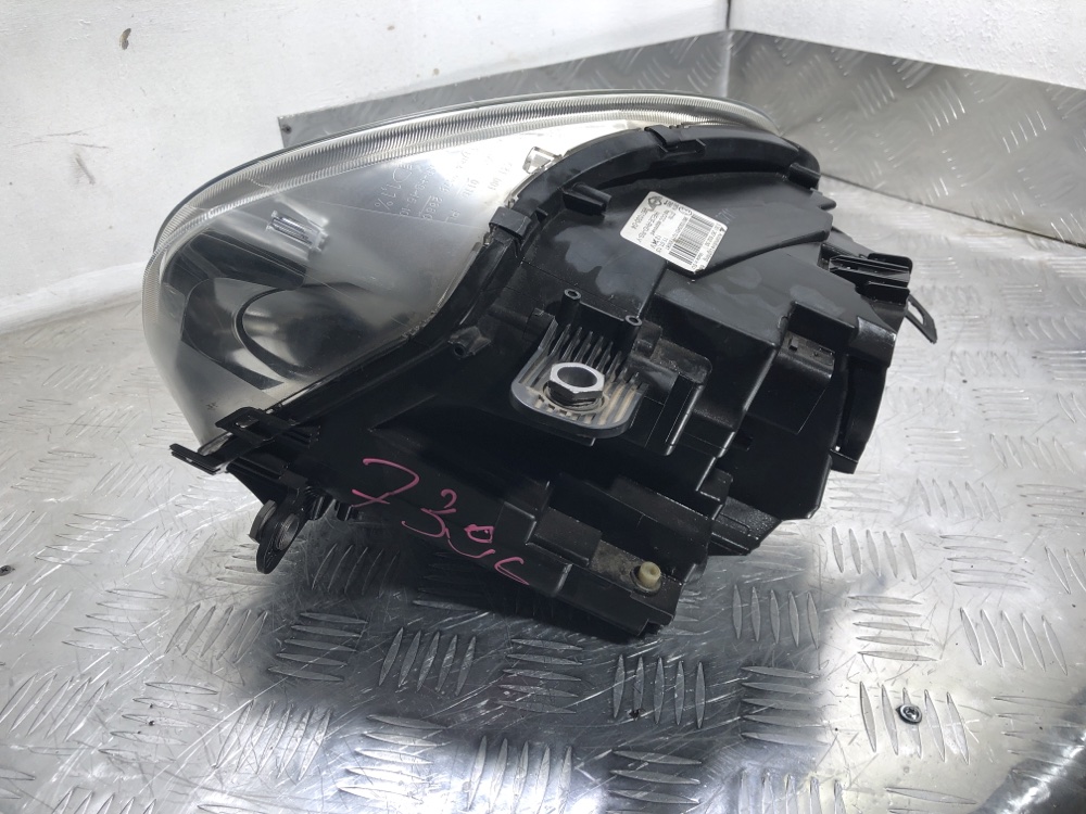 Фара галогеновая правая countryman r60 Фара галогеновая правая countryman r60