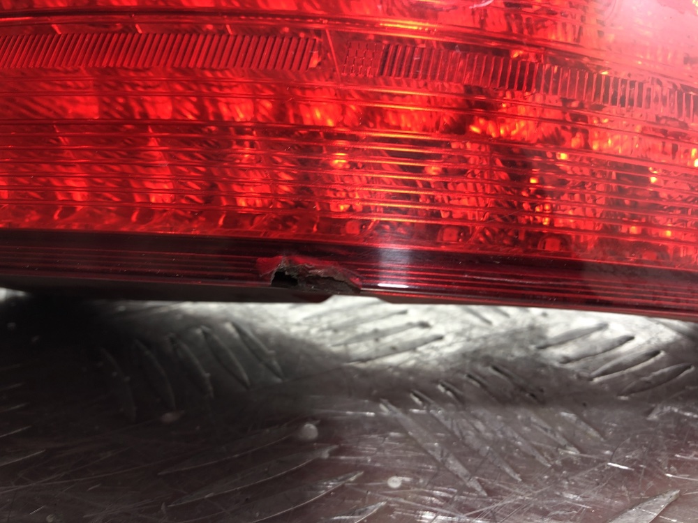 Фонарь задний правый Mercedes-benz slk r172