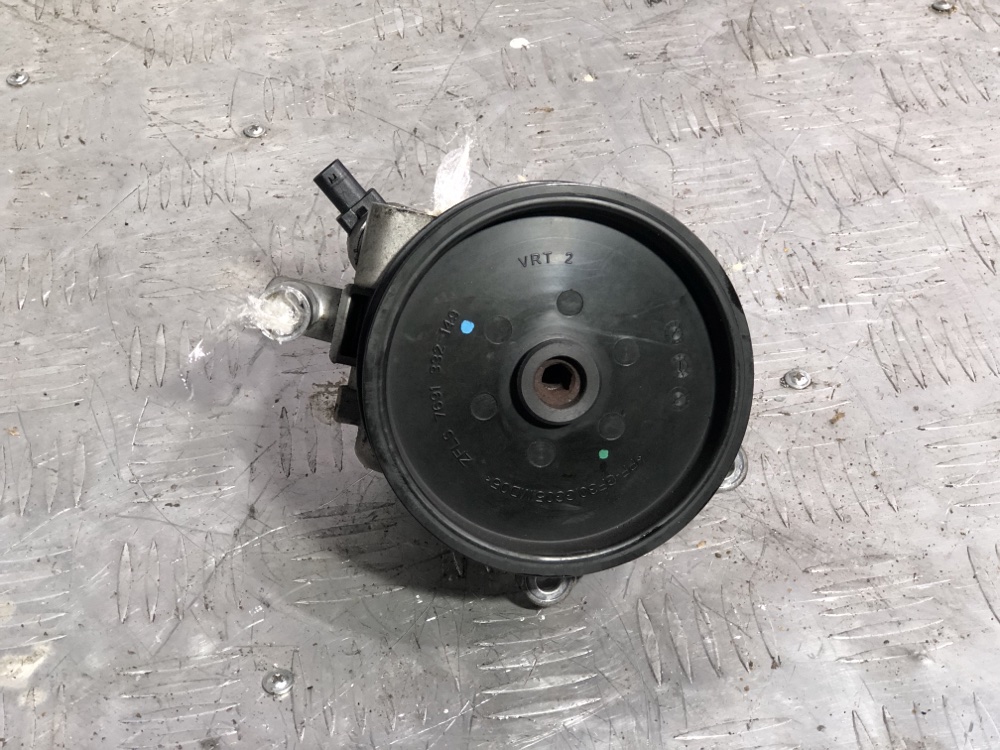 Запчасть насос гидроусилителя руля Mercedes-benz c class w202 271.861 a0064664301 контрактная Насос гидроусилителя руля Mercedes-benz c class w202 271.861 a0064664301 контрактная