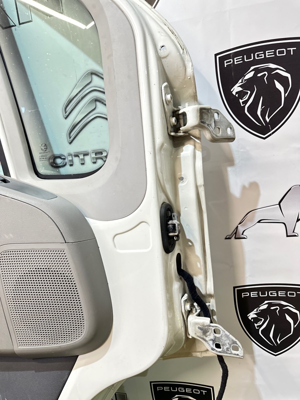 Дверь боковая передняя левая boxer 2006-2023 250 2.2 HDI.