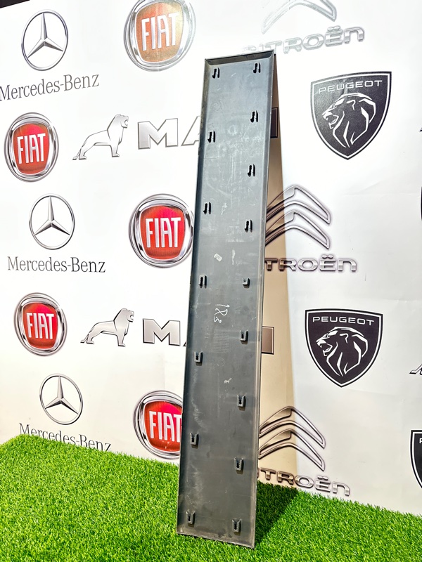 Молдинг PEUGEOT BOXER CITROEN FIAT ДУКАТО boxer 250 2.2 HDI. Молдинг PEUGEOT BOXER CITROEN FIAT ДУКАТО boxer 250 2.2 HDI.