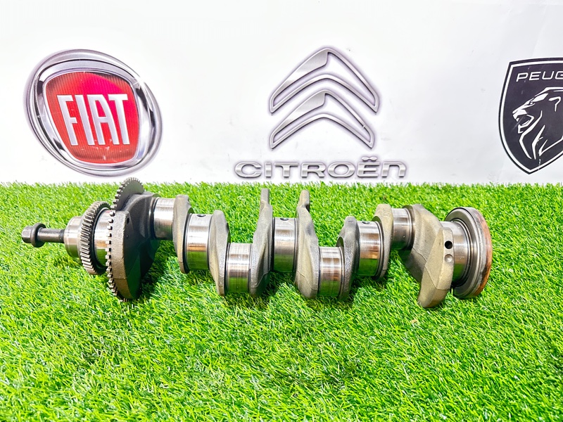 Коленвал FIAT DUCATO 2018 290 EURO 6 2 контрактная