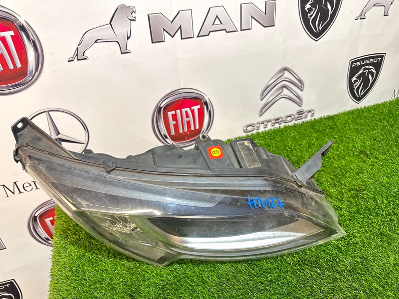 Фара передняя правая jumper 2015 290 2.2 HDI. Фара передняя правая jumper 2015 290 2.2 HDI.