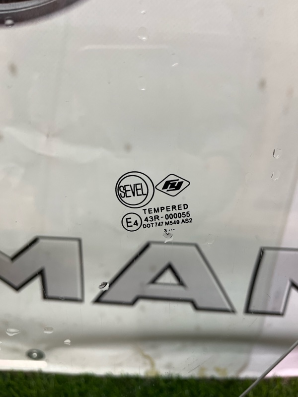 Стекло двери citroen jumper 290 2.2 HDI.