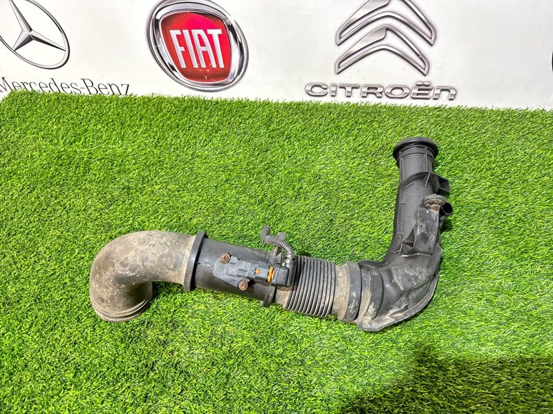 Патрубок турбины citroen jumper ЕВРО 6 290 2.0 HDI.