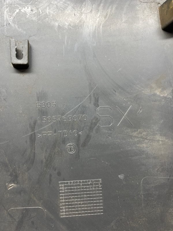 Молдинг накладка кузова боковая задний левый jumper 2007 250 2.2 HDi 4HV (P22DTE) Молдинг накладка кузова боковая задний левый jumper 2007 250 2.2 HDi 4HV (P22DTE)