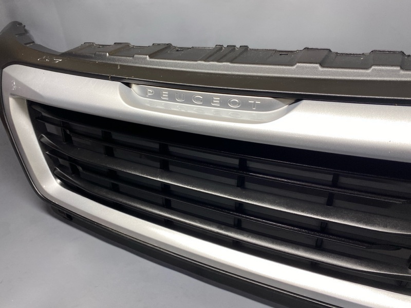 Решетка радиатора boxer 2015 290 10TRJA 4h03 4hh