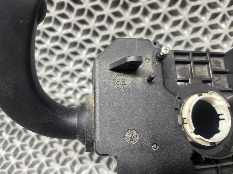 Подрулевой переключатель поворотников передний boxer 2008 250 2.2 HDI.