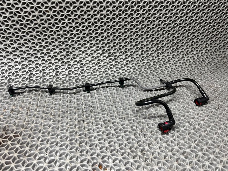 Трубка топливная передняя citroen jumper 2008 250 2.2 HDI. контрактная