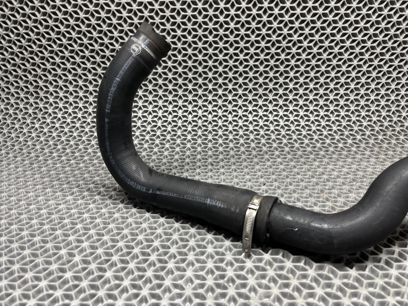 Патрубок системы охлаждения передний boxer 2006-2023 250 2.2 HDI.