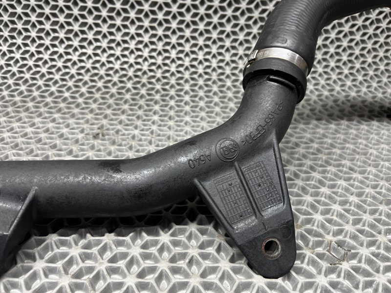 Патрубок системы охлаждения передний boxer 2006-2023 250 2.2 HDI.